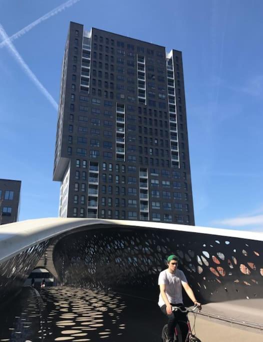 Uniek Appartement - Mooiste En Hoogste Uitzicht Op Antwerpen! - Incl Gratis Parking Exterior foto